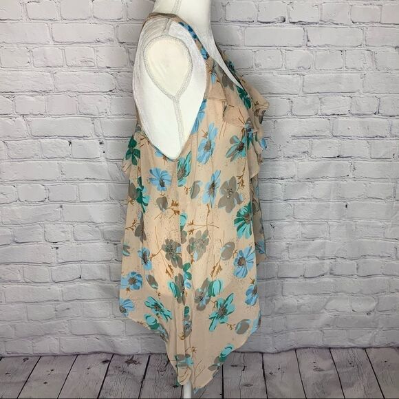 Cecico Floral halter ruffle and lace halter tank - Picture 5 of 10